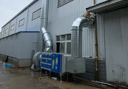 不銹鋼焊接風(fēng)管加工廠除塵工程